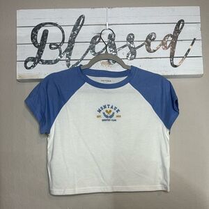 Arizona - Women’s Montauk Country Club embroidered crop top